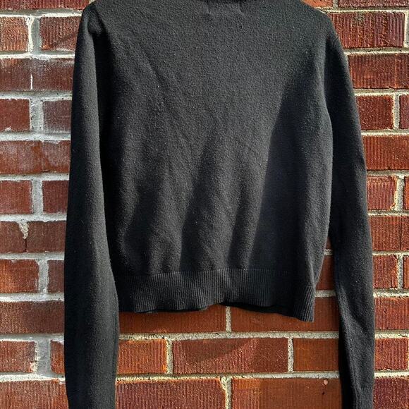 Old navy classic button up cardigan - Picture 3 of 3